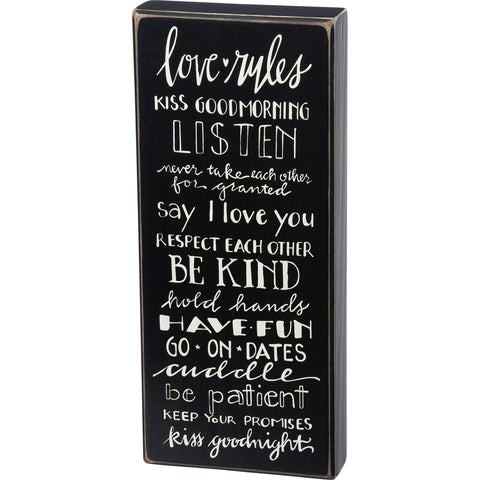 Kissing Booth Tin Candle